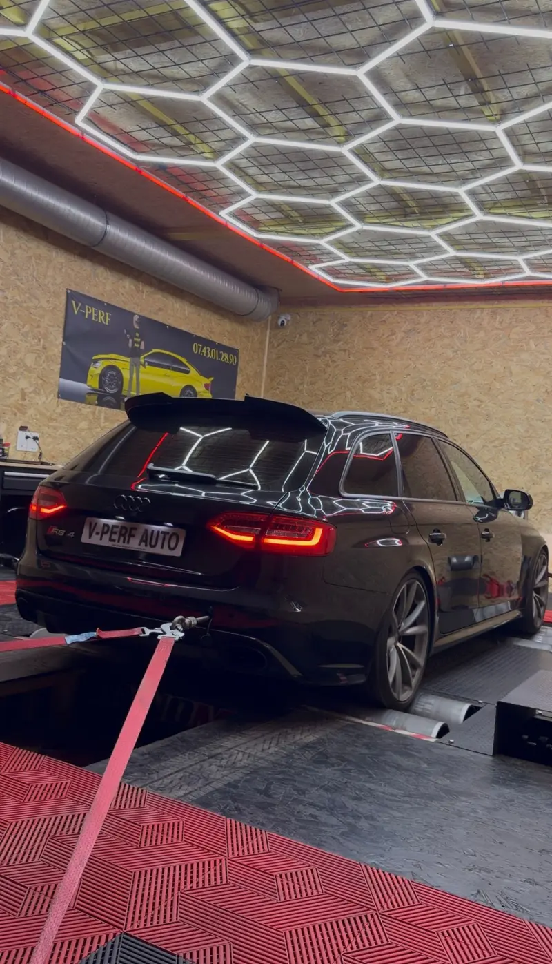 Audi RS6 sur banc de puissance V-Perf